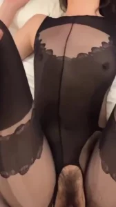 这样的黑丝榨汁机你扛得住吗筒介有高清全集